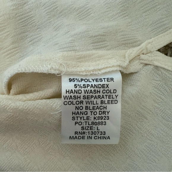 Umgee Ivory Textured Jacquard Blouse Ruffle Cap Sleeve Size L Checkered Prairie - Picture 7 of 10